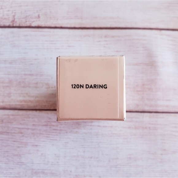 NIB Zoeva Authentik Skin Natural Luminous Foundation - 120N Daring 1.01 fl oz - Picture 3 of 8